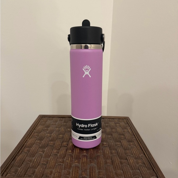 Hydro Flask Purple Bottle with Black Cap - Picture 6 of 8
